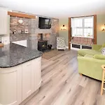 بيت للعطل Winster